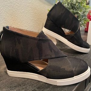 Camo wedge sneaker booties